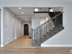 14608 Mccormick Street, Sherman Oaks CA 91411