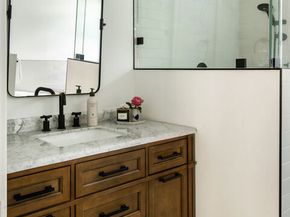 379 N Wilton Place, Los Angeles CA 90004