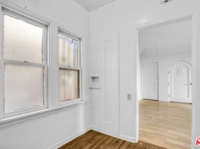 1716 Magnolia Avenue, Los Angeles CA 90006