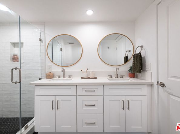 839 Larrabee Street 6, West Hollywood CA 90069