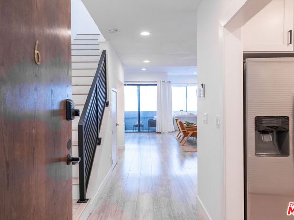 839 Larrabee Street 6, West Hollywood CA 90069