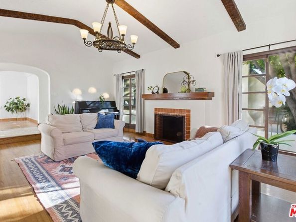 1248 N Everett Street, Glendale CA 91207