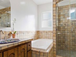 1248 N Everett Street, Glendale CA 91207