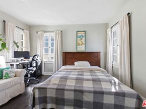 1248 N Everett Street, Glendale CA 91207