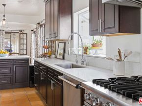 1248 N Everett Street, Glendale CA 91207