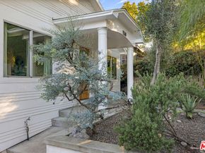 1530 Allesandro Street, Los Angeles CA 90026