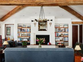 12323 23rd Helena Drive, Los Angeles CA 90049