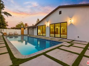 16823 Valerio Street, Lake Balboa CA 91406