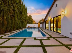 16823 Valerio Street, Lake Balboa CA 91406