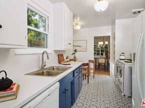 5351 Lemona Avenue, Sherman Oaks CA 91411