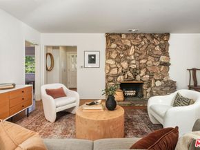 5351 Lemona Avenue, Sherman Oaks CA 91411