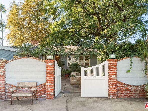 5351 Lemona Avenue, Sherman Oaks CA 91411