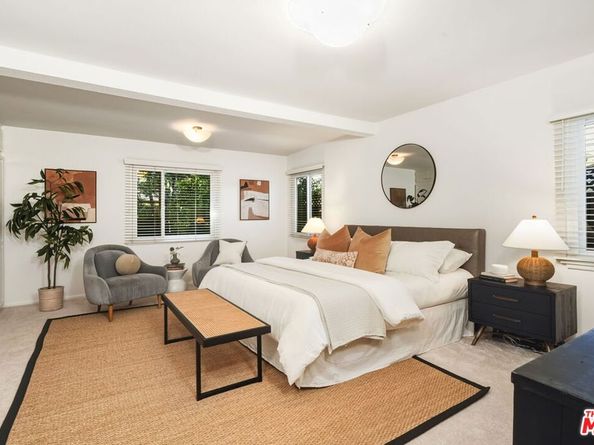 5351 Lemona Avenue, Sherman Oaks CA 91411