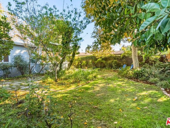 5351 Lemona Avenue, Sherman Oaks CA 91411