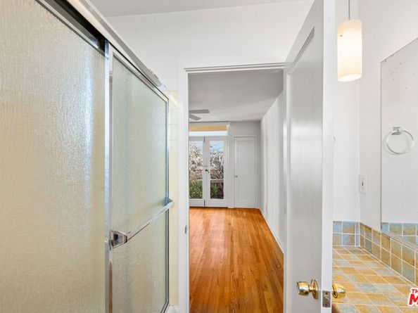 1621 Manning Avenue, Los Angeles CA 90024