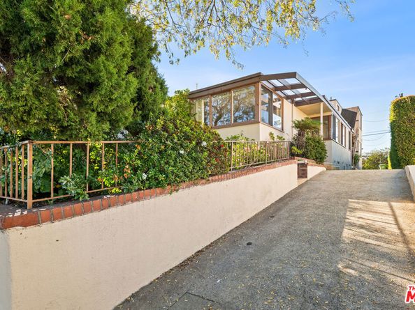 1621 Manning Avenue, Los Angeles CA 90024