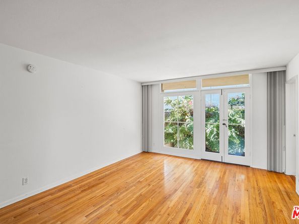 1621 Manning Avenue, Los Angeles CA 90024