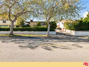 1621 Manning Avenue, Los Angeles CA 90024