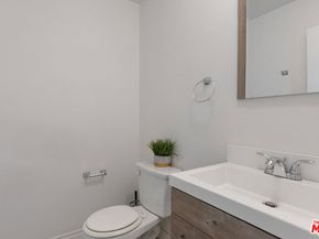 8936 Willis Avenue 11, Panorama City CA 91402