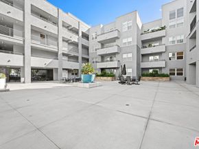 7100 Playa Vista Drive 120, Playa Vista CA 90094