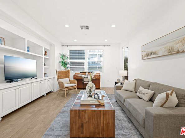 7100 Playa Vista Drive 120, Playa Vista CA 90094