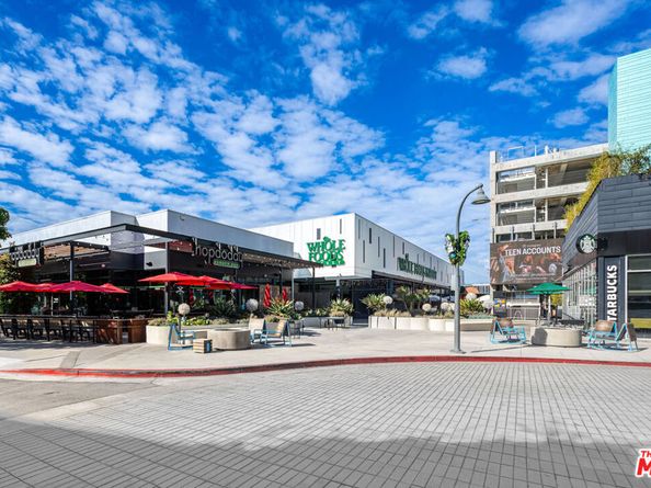 7100 Playa Vista Drive 120, Playa Vista CA 90094