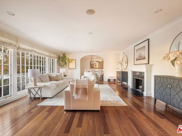 15550 Valley Vista Boulevard, Encino CA 91436