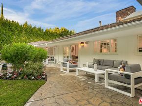 15550 Valley Vista Boulevard, Encino CA 91436