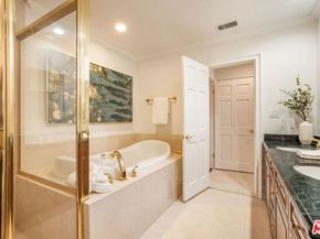 15550 Valley Vista Boulevard, Encino CA 91436