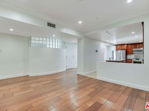 918 S Wooster Street 1, Los Angeles CA 90035