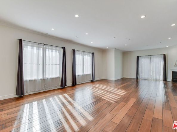 918 S Wooster Street 1, Los Angeles CA 90035