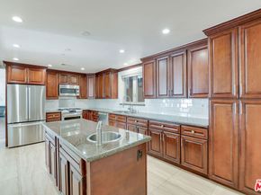 918 S Wooster Street 1, Los Angeles CA 90035