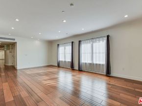 918 S Wooster Street 1, Los Angeles CA 90035