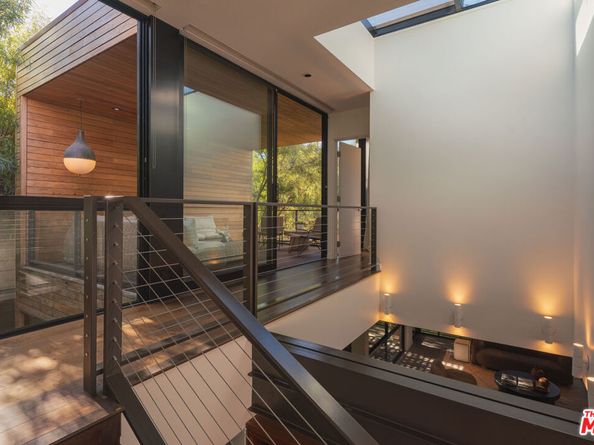 734 Palms Boulevard, Venice CA 90291