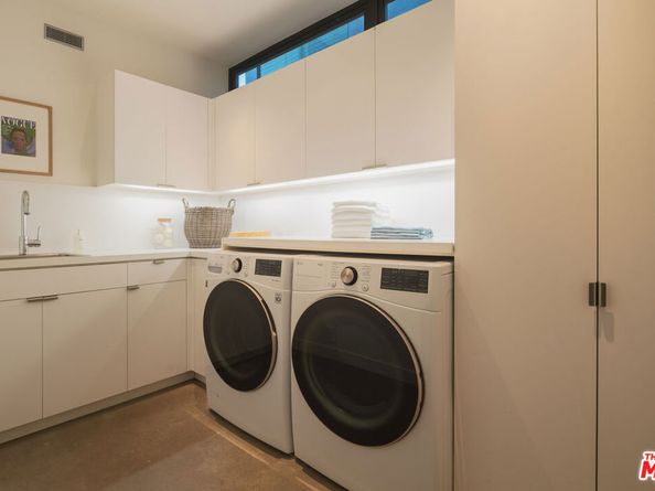 734 Palms Boulevard, Venice CA 90291