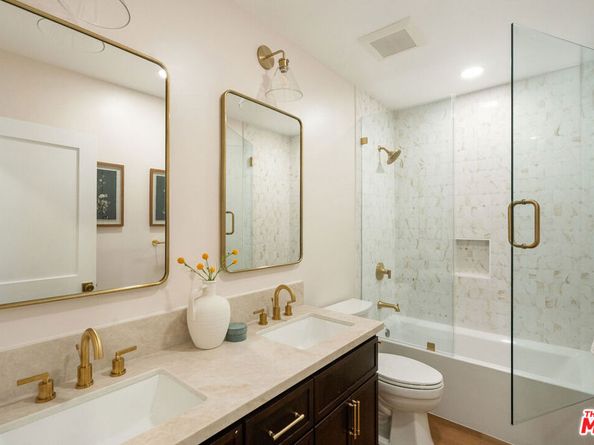 5103 Parkglen Avenue, Los Angeles CA 90043