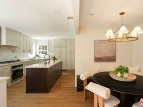 5103 Parkglen Avenue, Los Angeles CA 90043