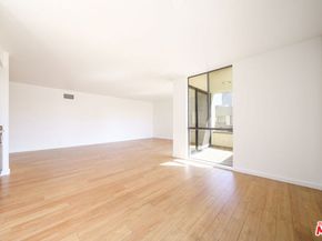 750 S Spaulding Avenue 312, Los Angeles CA 90036