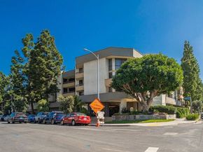 750 S Spaulding Avenue 312, Los Angeles CA 90036