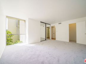 750 S Spaulding Avenue 312, Los Angeles CA 90036