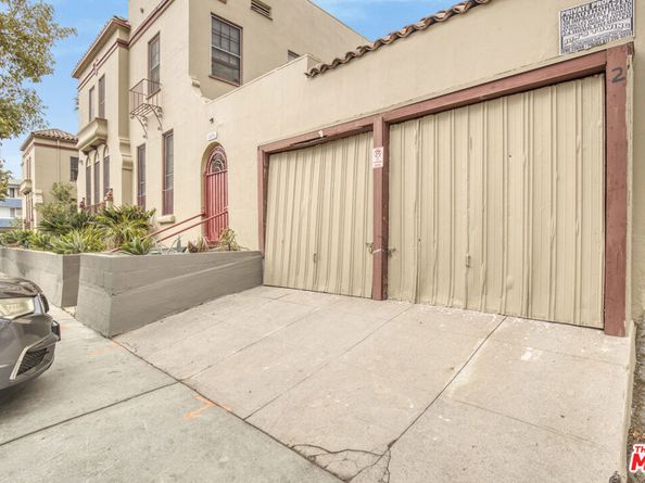 2375 W 12th Street, Los Angeles CA 90006