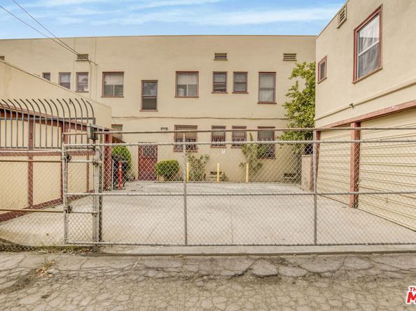 2375 W 12th Street, Los Angeles CA 90006