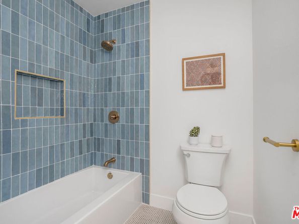 923 Larker Avenue, Los Angeles CA 90042