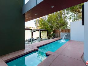 2738 Rinconia Drive, Los Angeles CA 90068