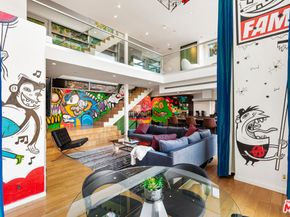 2738 Rinconia Drive, Los Angeles CA 90068