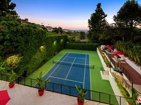 9240 Warbler Way, Los Angeles CA 90069