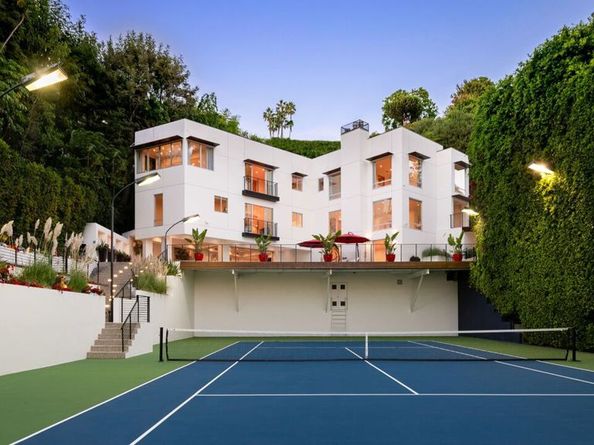 9240 Warbler Way, Los Angeles CA 90069
