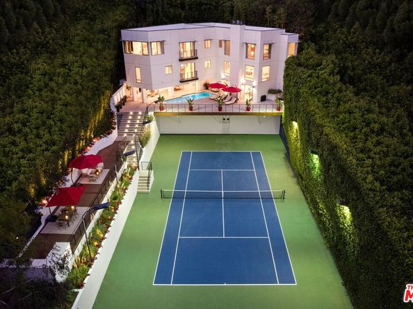 9240 Warbler Way, Los Angeles CA 90069