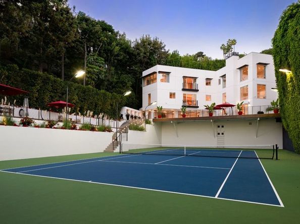 9240 Warbler Way, Los Angeles CA 90069