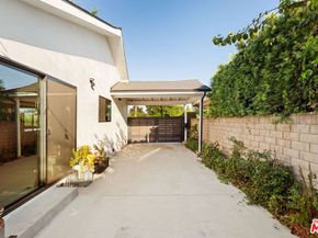 6151 Atoll Avenue, Valley Glen CA 91401